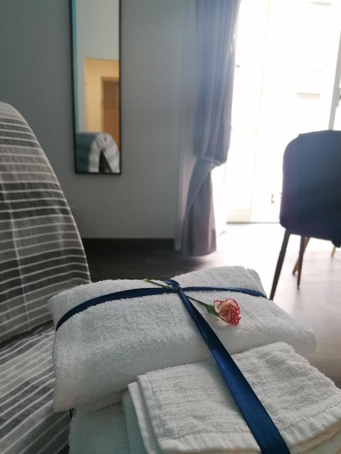 B&B Una finestra sul Duomo Napoli Esterno foto